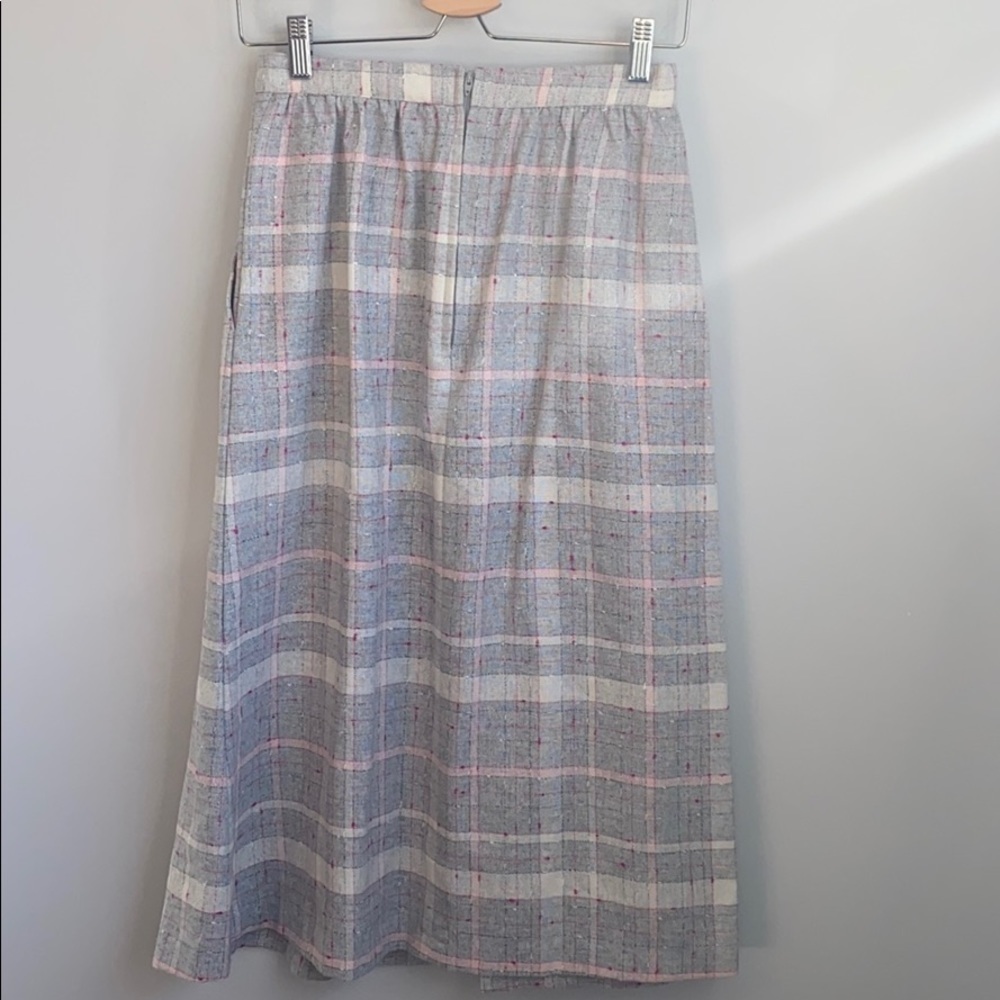 Vintage plaid midi skirt with pockets - Picture 3 of 7